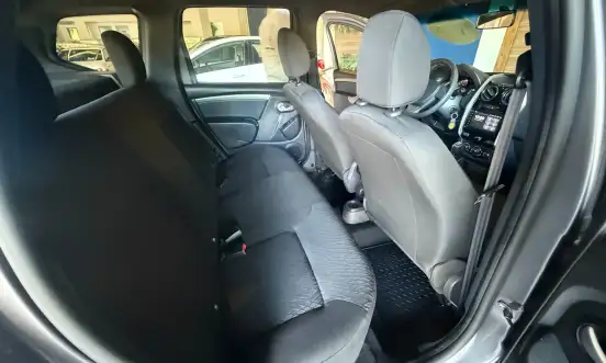 RENAULT-DUSTER-2019