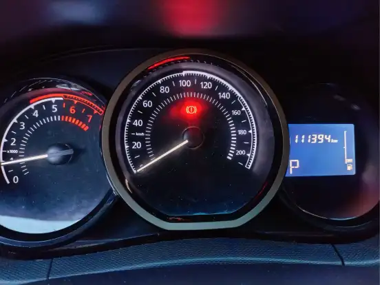 RENAULT-DUSTER-2015