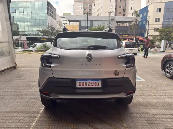 RENAULT-KARDIAN-2025