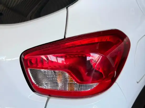 RENAULT-KWID-1.0 12V SCE FLEX ZEN MANUAL RENAULT-KWID-2024