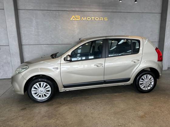 RENAULT SANDERO 1.6 PRIVILÉGE 16V FLEX 4P MANUAL