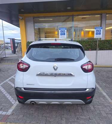 RENAULT-CAPTUR-1.6 16V SCE FLEX INTENSE X-TRONIC RENAULT-CAPTUR-2017