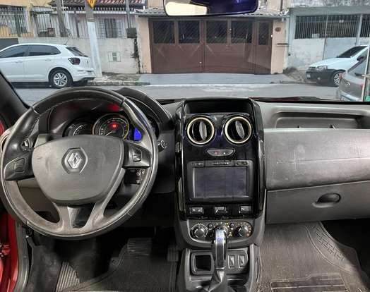 RENAULT-DUSTER-2016