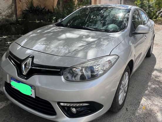 RENAULT-FLUENCE-2.0 DYNAMIQUE PLUS 16V FLEX 4P AUTOMÁTICO RENAULT-FLUENCE-2016