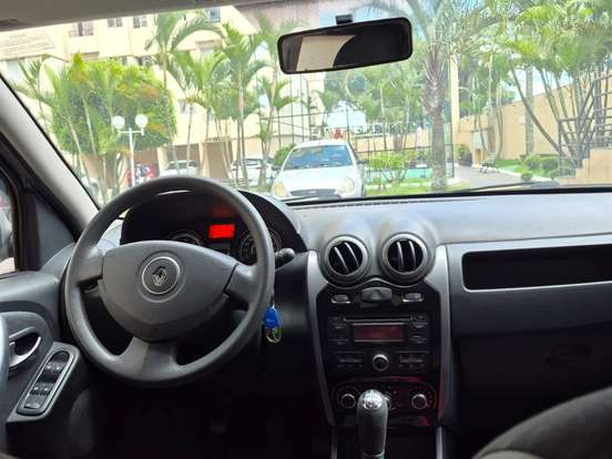 RENAULT-SANDERO-1.6 PRIVILÈGE 8V FLEX 4P MANUAL RENAULT-SANDERO-2011