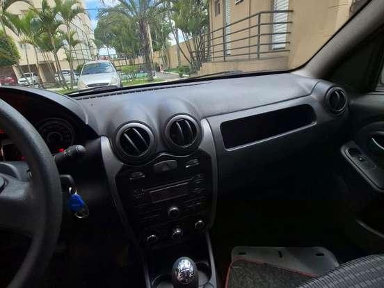 RENAULT-SANDERO-1.6 PRIVILÈGE 8V FLEX 4P MANUAL RENAULT-SANDERO-2011