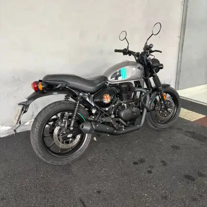 ROYAL ENFIELD-HUNTER 350-2023