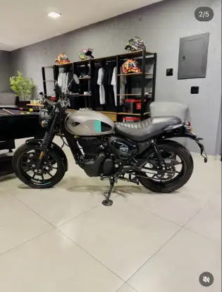 ROYAL ENFIELD-HUNTER 350-2024