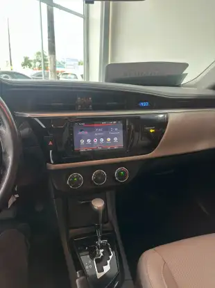 TOYOTA-COROLLA-2015