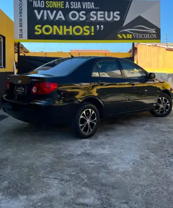 TOYOTA-COROLLA-2004