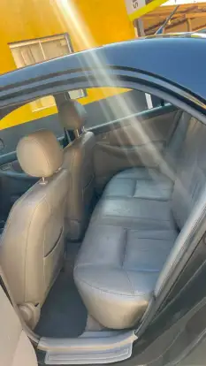 TOYOTA-COROLLA-2004