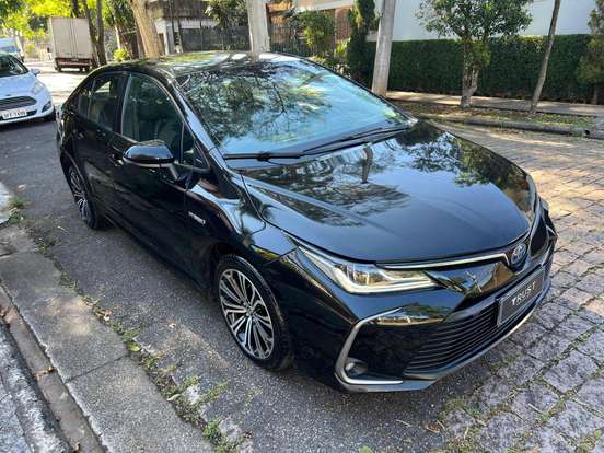 TOYOTA-COROLLA-2019