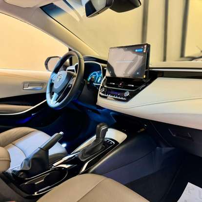 TOYOTA-COROLLA-2025