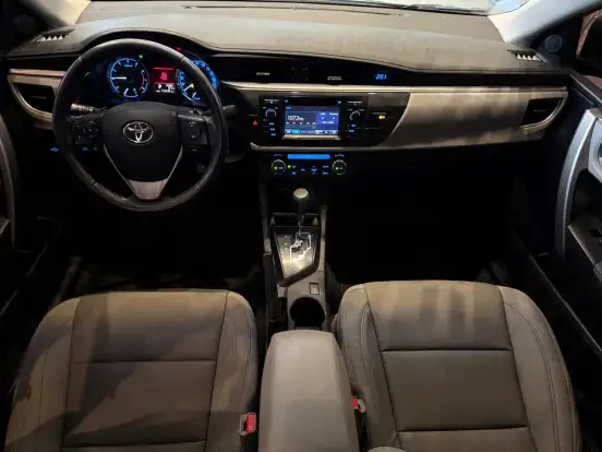TOYOTA-COROLLA-2015