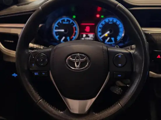 TOYOTA-COROLLA-2.0 XEI 16V FLEX 4P AUTOMÁTICO TOYOTA-COROLLA-2015