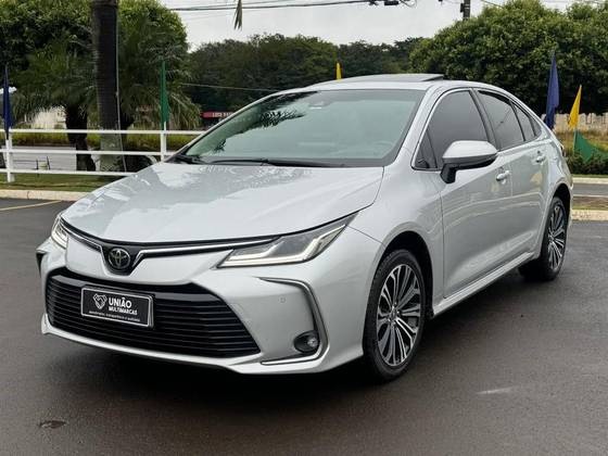 TOYOTA COROLLA 2.0 VVT-IE FLEX ALTIS DIRECT SHIFT