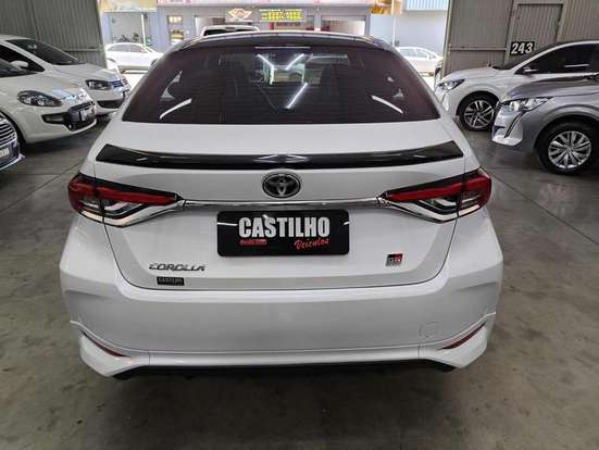 TOYOTA-COROLLA-2021