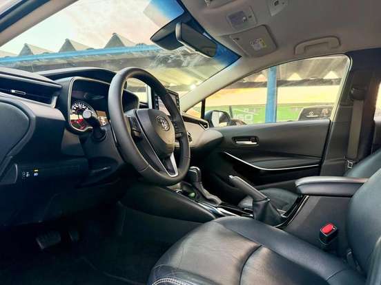 TOYOTA-COROLLA-2022