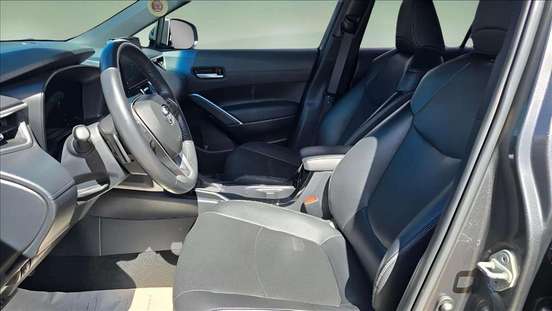 TOYOTA-COROLLA CROSS-2023