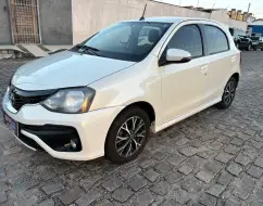 TOYOTA ETIOS 1.5 PLATINUM 16V FLEX 4P AUTOMÁTICO TOYOTA ETIOS 1.5 PLATINUM 16V FLEX 4P AUTOMÁTICO