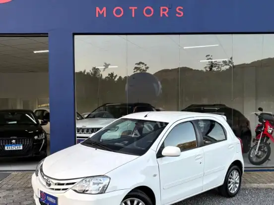 TOYOTA-ETIOS-1.5 XLS 16V FLEX 4P MANUAL TOYOTA-ETIOS-2013