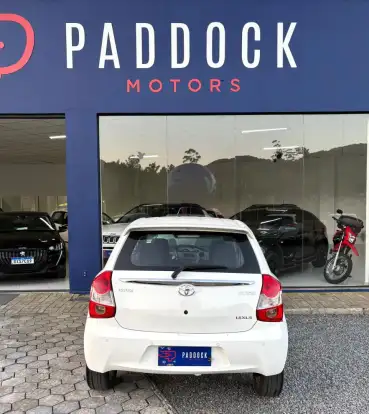 TOYOTA-ETIOS-2013