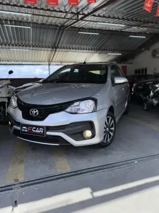 TOYOTA ETIOS 1.5 XLS SEDAN 16V FLEX 4P AUTOMÁTICO