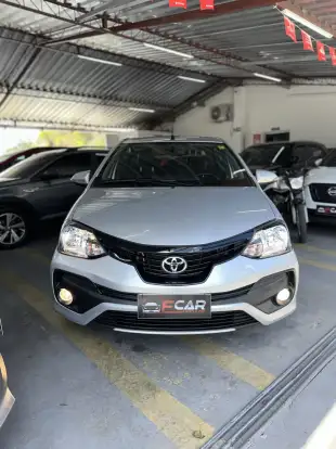 TOYOTA-ETIOS-2018