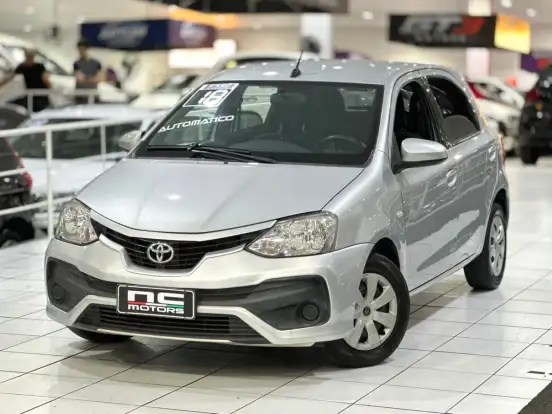 TOYOTA-ETIOS-1.5 XS 16V FLEX 4P AUTOMÁTICO TOYOTA-ETIOS-2017