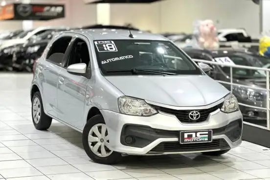 TOYOTA-ETIOS-2017