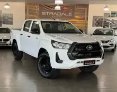 TOYOTA HILUX 2.8 D-4D TURBO DIESEL CD POWER PACK 4X4 MANUAL TOYOTA HILUX 2.8 D-4D TURBO DIESEL CD POWER PACK 4X4 MANUAL