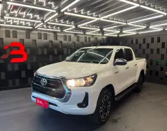 TOYOTA HILUX 2.8 D-4D TURBO DIESEL CD SRV 4X4 AUTOMÁTICO TOYOTA HILUX 2.8 D-4D TURBO DIESEL CD SRV 4X4 AUTOMÁTICO