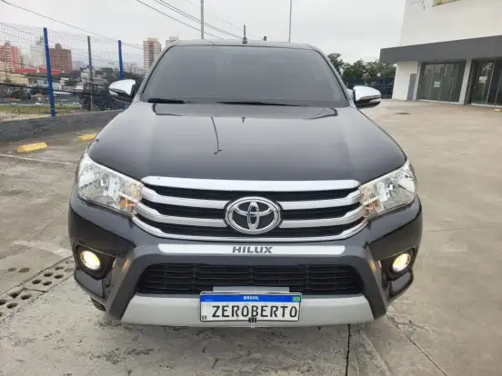TOYOTA-HILUX-2.8 SR 4X4 CD 16V DIESEL 4P AUTOMÁTICO TOYOTA-HILUX-2016