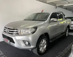 TOYOTA HILUX 2.8 SRV 4X4 CD 16V DIESEL 4P AUTOMÁTICO TOYOTA HILUX 2.8 SRV 4X4 CD 16V DIESEL 4P AUTOMÁTICO