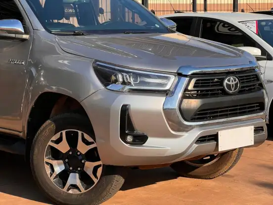 TOYOTA-HILUX-2.8 SRX 4X4 CD 16V DIESEL 4P AUTOMÁTICO TOYOTA-HILUX-2020