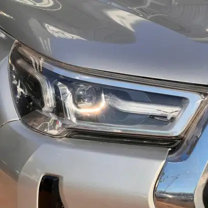 TOYOTA-HILUX-2020
