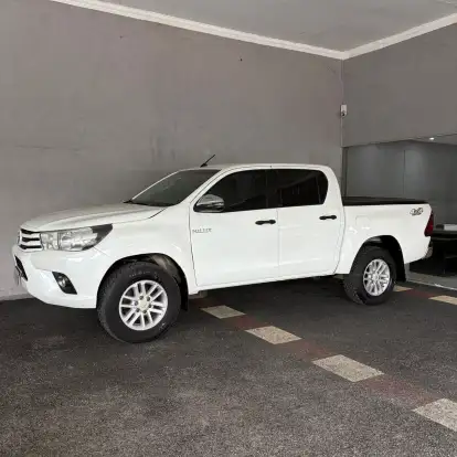 TOYOTA-HILUX-2.8 STD 4X4 CD 16V DIESEL 4P MANUAL TOYOTA-HILUX-2018