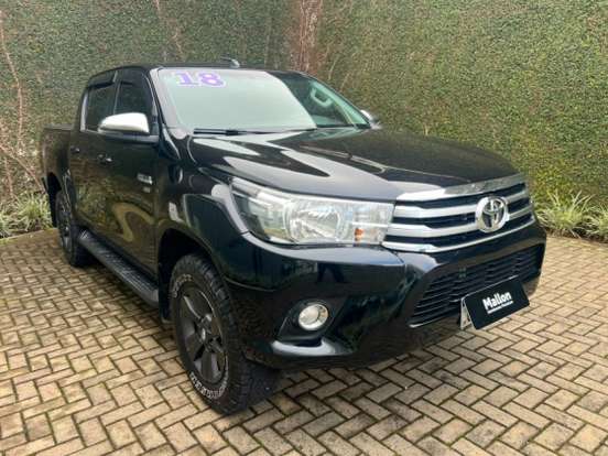 TOYOTA-HILUX-2018