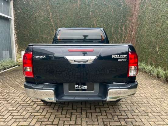 TOYOTA-HILUX-2018