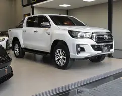 TOYOTA HILUX 2.7 SRV 4X4 CD 16V FLEX 4P AUTOMÁTICO TOYOTA HILUX 2.7 SRV 4X4 CD 16V FLEX 4P AUTOMÁTICO
