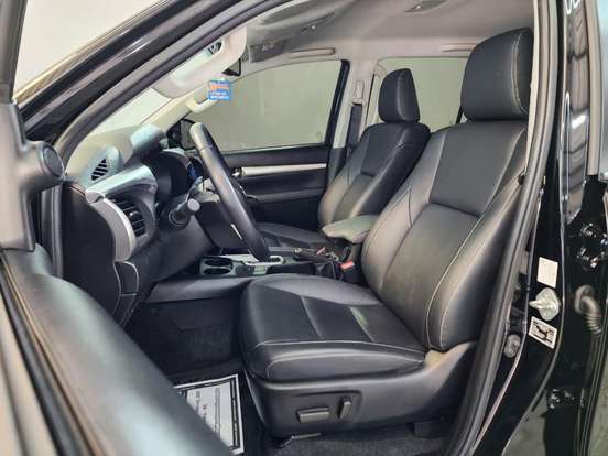 TOYOTA-HILUX-2024