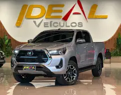 TOYOTA HILUX 2.8 D-4D TURBO DIESEL CD SRX 4X4 AUTOMÁTICO TOYOTA HILUX 2.8 D-4D TURBO DIESEL CD SRX 4X4 AUTOMÁTICO