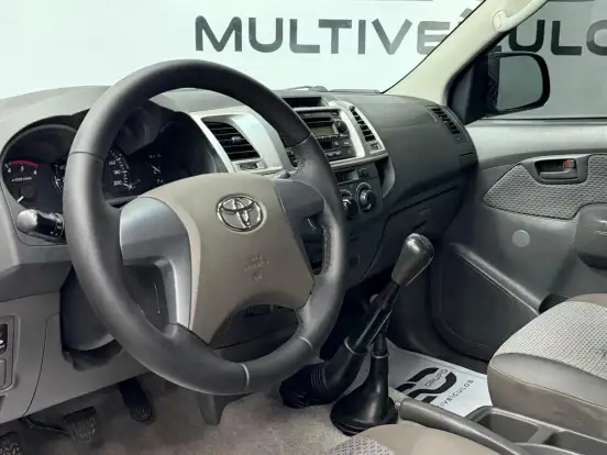 TOYOTA-HILUX-3.0 SR 4X4 CD 16V TURBO INTERCOOLER DIESEL 4P MANUAL TOYOTA-HILUX-2012
