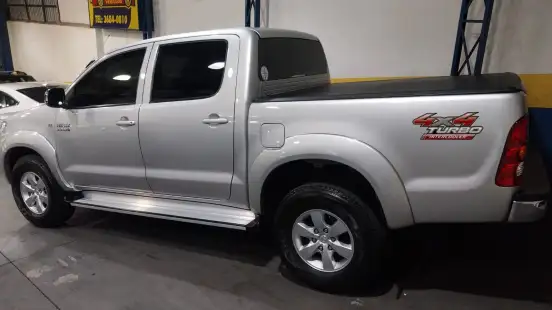 TOYOTA-HILUX-3.0 SRV 4X4 CD 16V TURBO INTERCOOLER DIESEL 4P MANUAL TOYOTA-HILUX-2011