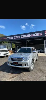 TOYOTA HILUX 3.0 SRV 4X4 CD 7 LUGARES 16V TURBO INTERCOOLER DIESEL 4P AUTOMÁTICO