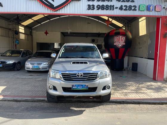 TOYOTA HILUX 3.0 SRV 4X4 CD 16V TURBO INTERCOOLER DIESEL 4P AUTOMÁTICO