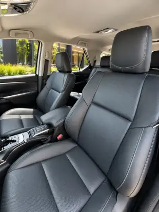 TOYOTA-HILUX SW4-2021