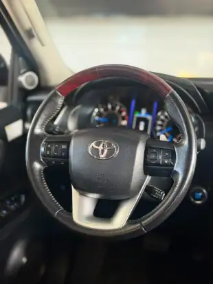 TOYOTA-HILUX SW4-2018