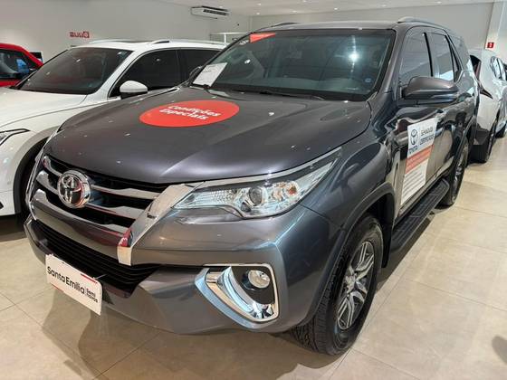 TOYOTA HILUX SW4 2.7 SR 4X2 16V FLEX 4P MANUAL