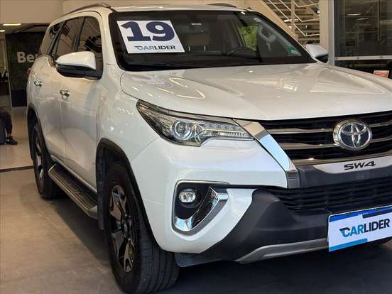 TOYOTA-HILUX SW4-2018